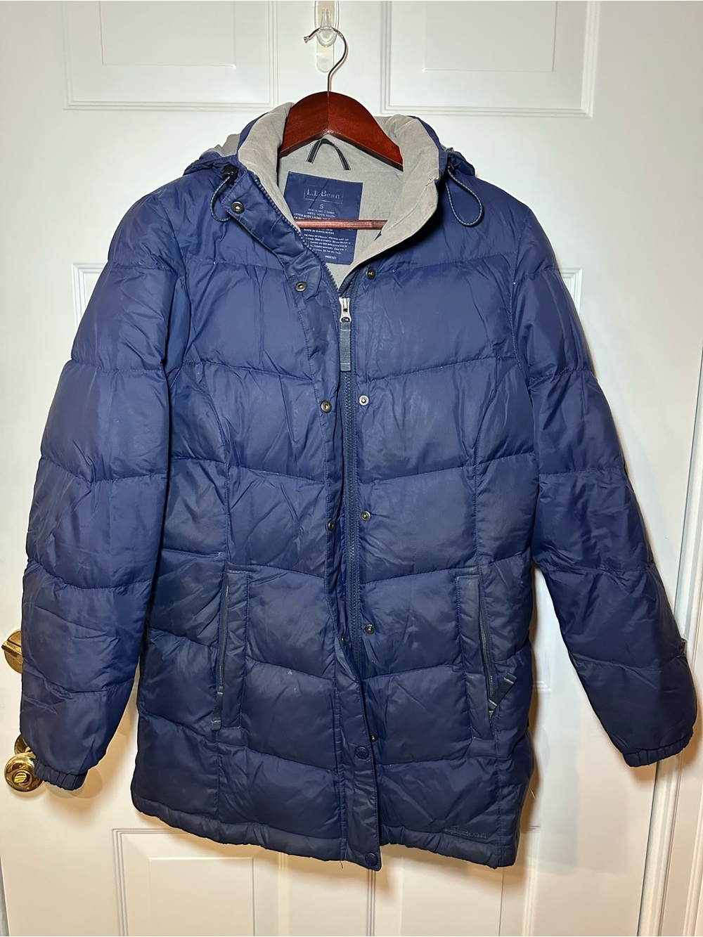 L.L.Bean Goose Down Hooded Puffer Coat Navy Women’s Small - Picture 2 of 9